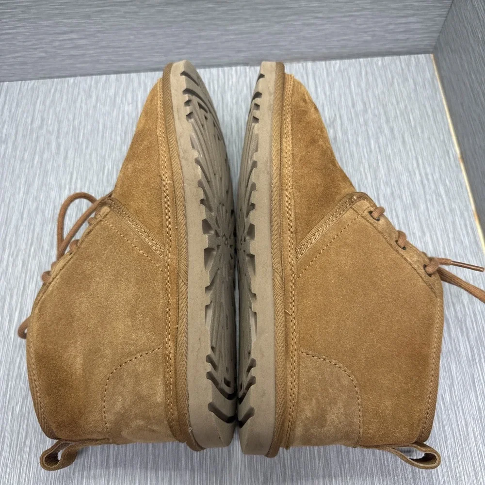 UGG‎ Neumel Chestnut Suede Shearling Lined Chukka Boots Men's Size 7